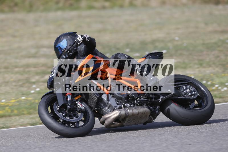 /37 09.08.2026  Pluess Motosport ADR/Freies Fahren/83